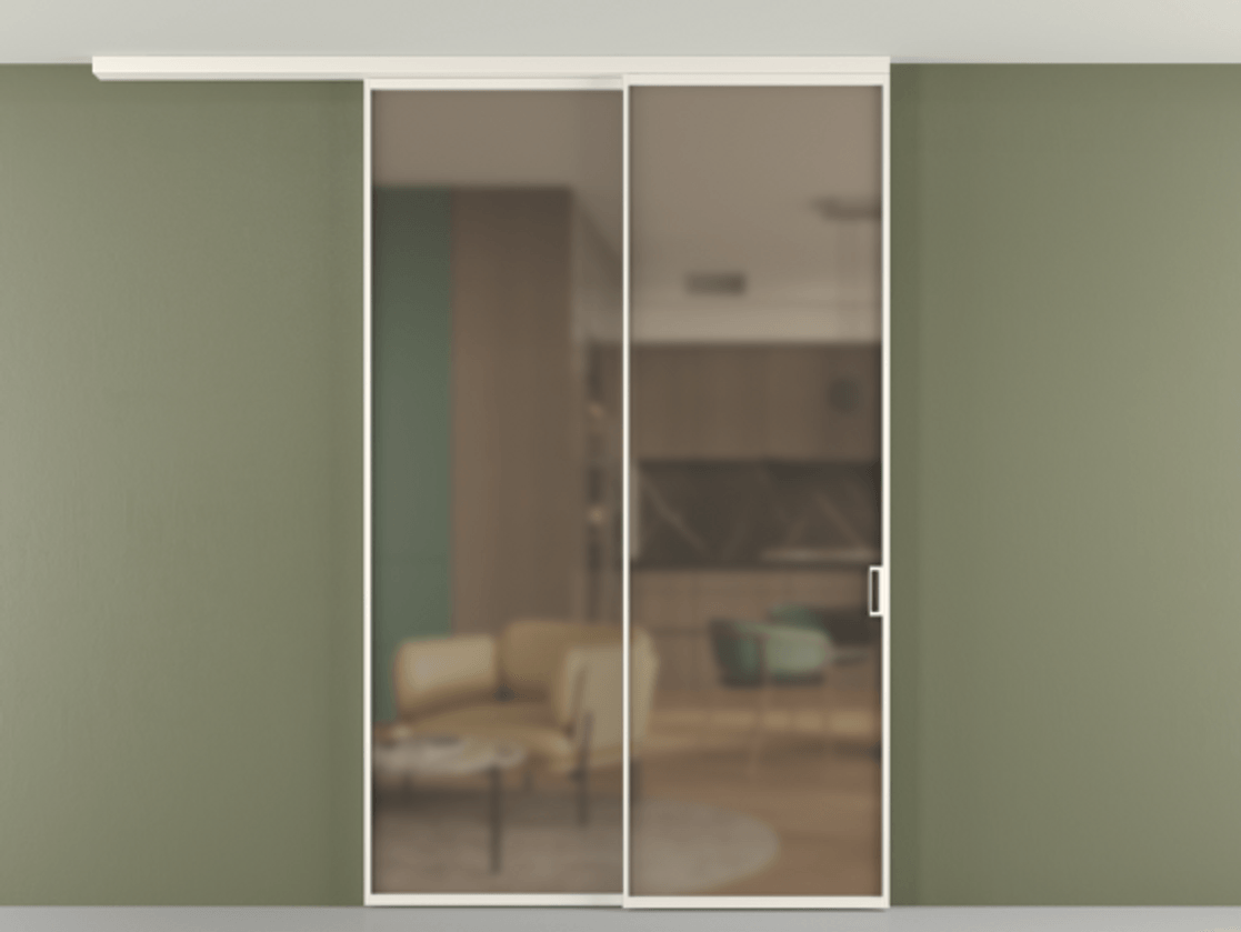 Перегородка Формато вдоль стены на потолок 2 створки с синхронным механизмом АЛПР 040.01 Алюминий пудровый белый Сатинированное бронзовое стекло, триплекс Цена 60725420 so'm | Volhovec