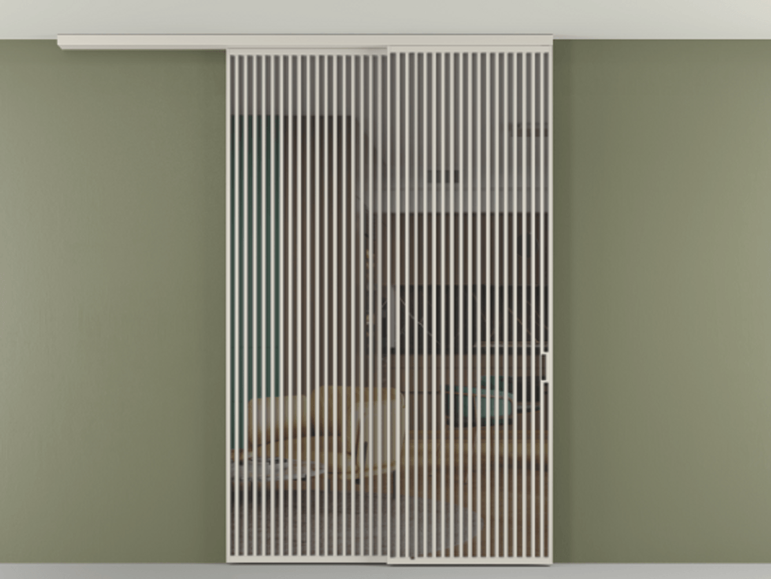 Перегородка Формато вдоль стены на потолок 2 створки с синхронным механизмом АЛПР 040.06 Алюминий облачно-серый Прозрачное серое стекло, триплекс Цена 91442570 so'm | Volhovec