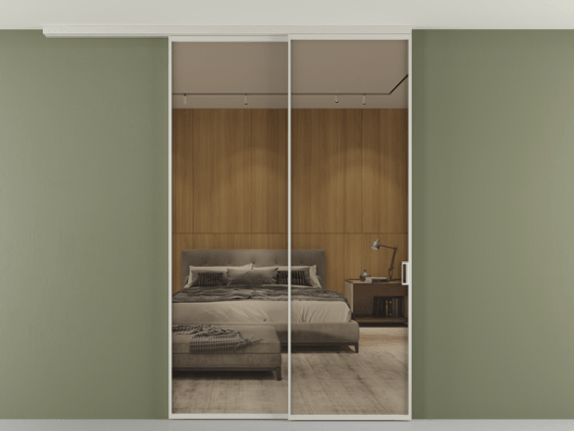 Перегородка Формато вдоль стены на потолок 2 створки с синхронным механизмом АЛПР 040.01 Алюминий тёплый серый Рефлективное бронзовое стекло "Стопсол", калёное Цена 63973420 so'm | Volhovec