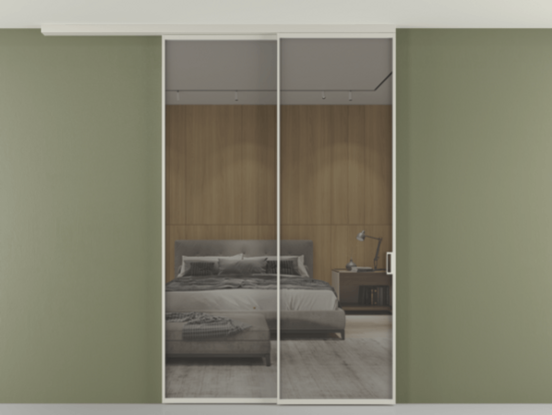 Перегородка Формато вдоль стены на потолок 2 створки с синхронным механизмом АЛПР 040.01 Алюминий тёплый серый Рефлективное серое стекло "Стопсол", калёное Цена 63973420 so'm | Volhovec