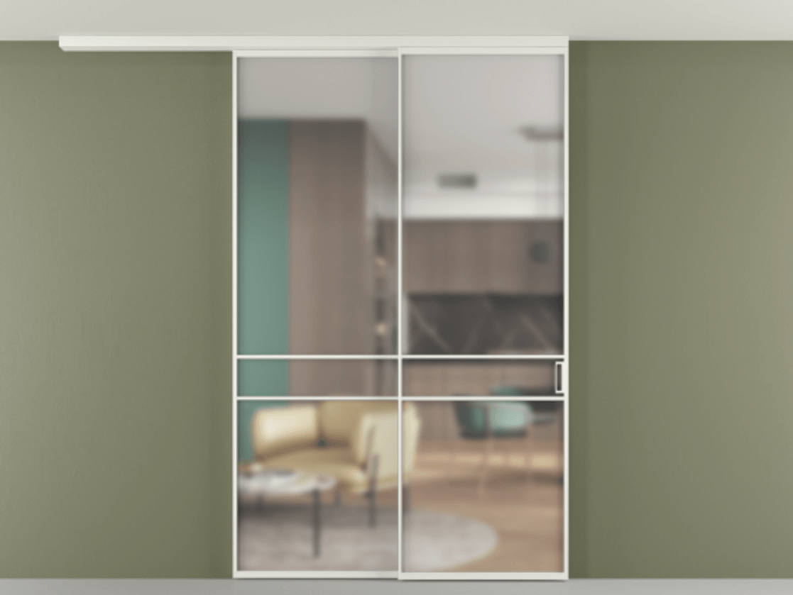 Перегородка Формато вдоль стены на потолок 2 створки с синхронным механизмом АЛПР 040.02 Алюминий светло-серый Сатинированное стекло "Мателюкс Кристал Вижн", калёное, матовое, каленое 6 мм Цена 66385060 so'm | Volhovec