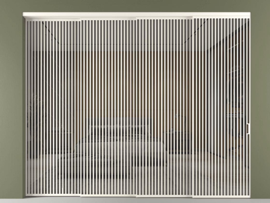 Перегородка Формато внутри проёма 4 створки с синхронным механизмом АЛПР 040.06 Алюминий пудровый белый Рефлективное серое стекло "Стопсол", калёное Цена 162992760 so'm | Volhovec