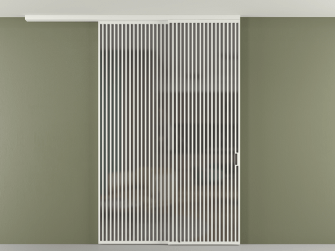 Перегородка Формато вдоль стены на потолок 2 створки с синхронным механизмом АЛПР 040.06 Алюминий светло-серый Сатинированное серое стекло, триплекс Цена 106903860 so'm | Volhovec