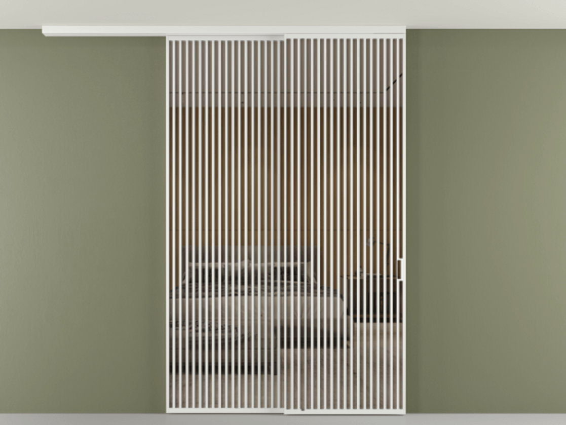 Перегородка Формато вдоль стены на потолок 2 створки с синхронным механизмом АЛПР 040.06 Алюминий белоснежный Рефлективное бронзовое стекло "Стопсол", калёное Цена 94040970 so'm | Volhovec