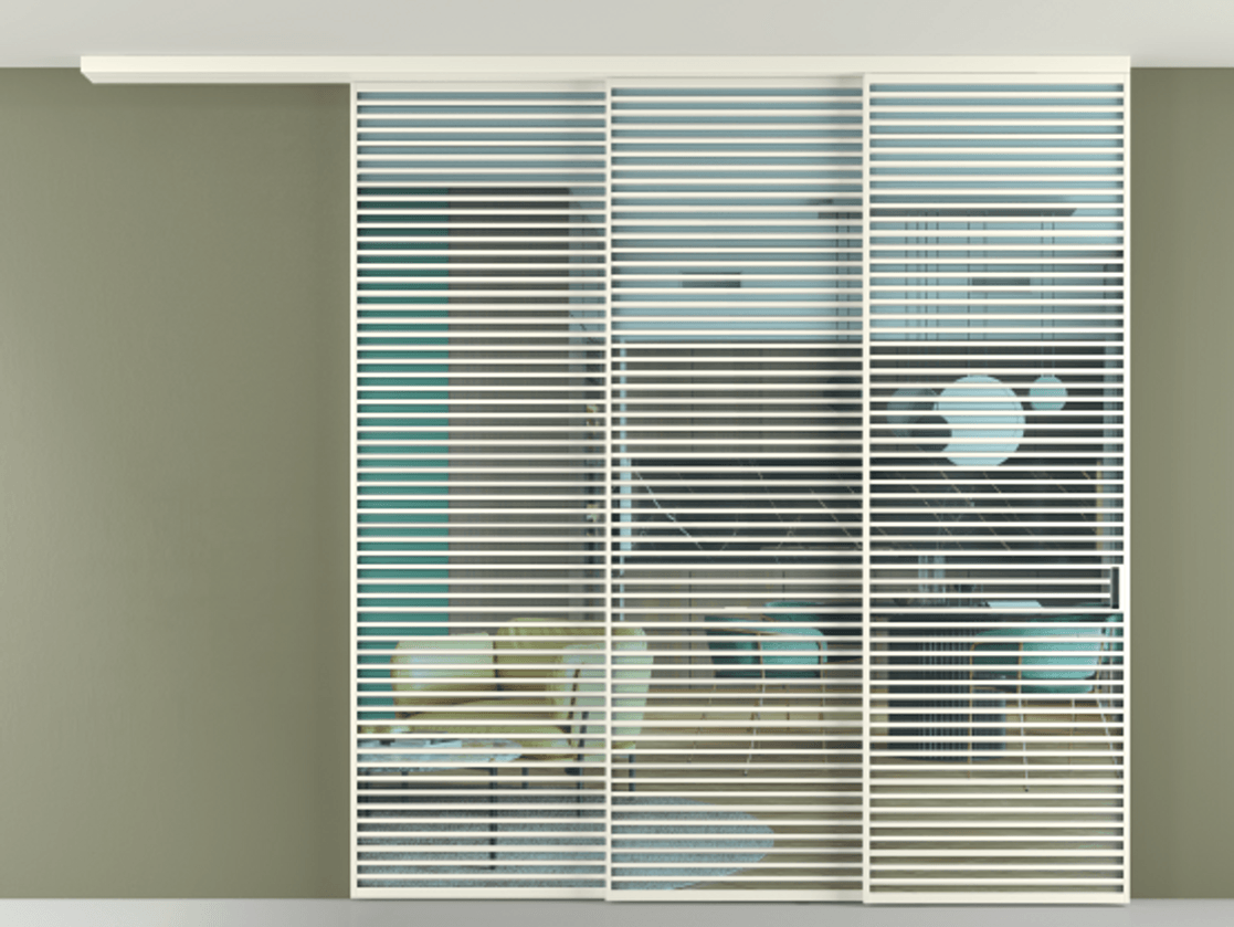 Перегородка Formato вдоль стены на потолок 3 створки с синхронным механизмом АЛПР 040.07 Алюминий жемчужный Прозрачное голубое стекло, триплекс Цена 132982110 so'm | Volhovec