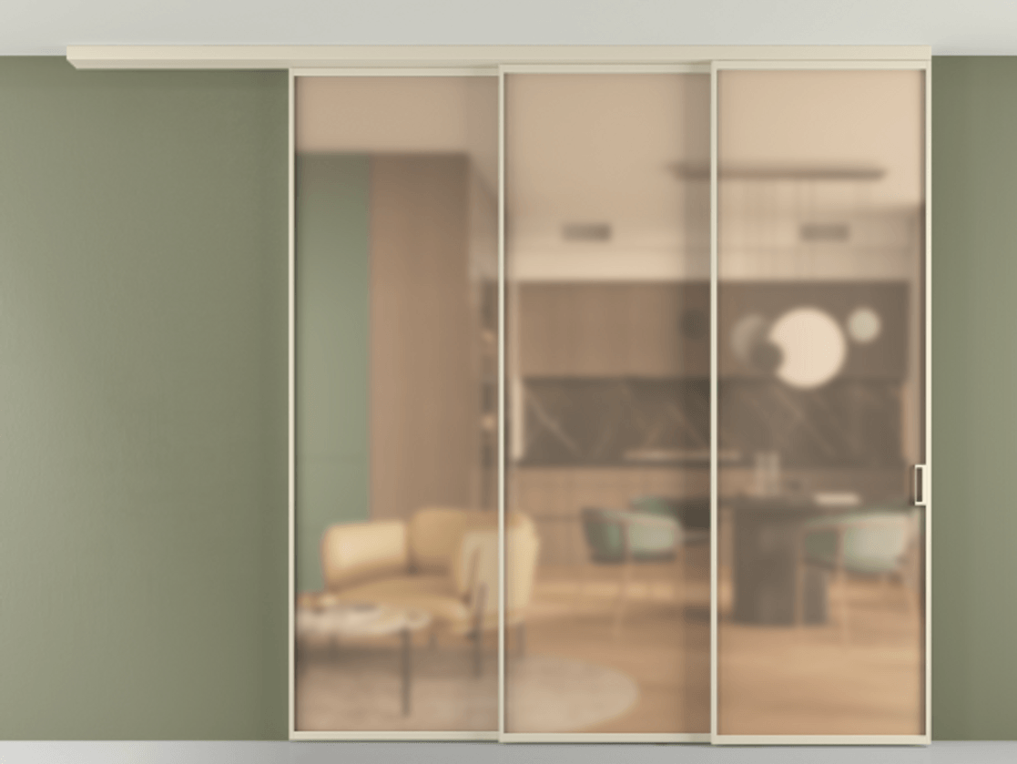 Перегородка Formato вдоль стены на потолок 3 створки с синхронным механизмом АЛПР 040.01 Алюминий бежево-серый Сатинированное оранжевое стекло, триплекс Цена 77567900 so'm | Volhovec