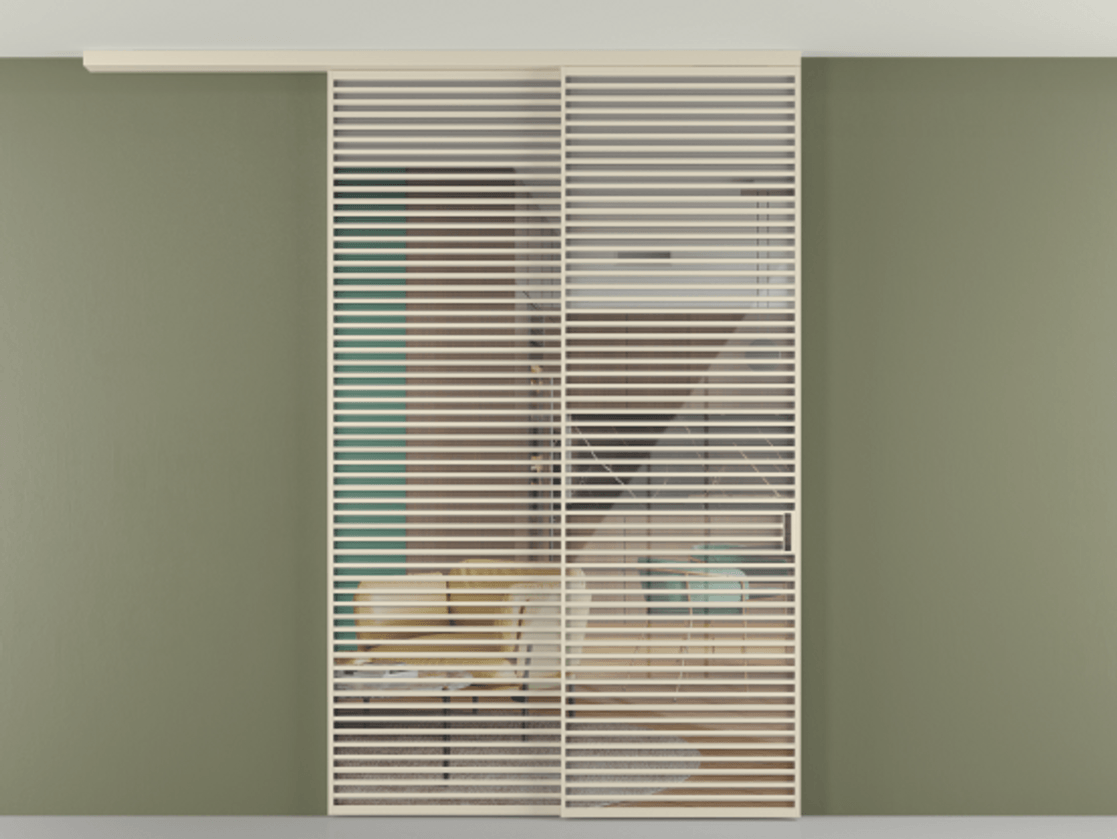 Перегородка Формато вдоль стены на потолок 2 створки с синхронным механизмом АЛПР 040.07 Алюминий бежево-серый Рефлективное прозрачное стекло "Стопсол", калёное Цена 110151860 so'm | Volhovec