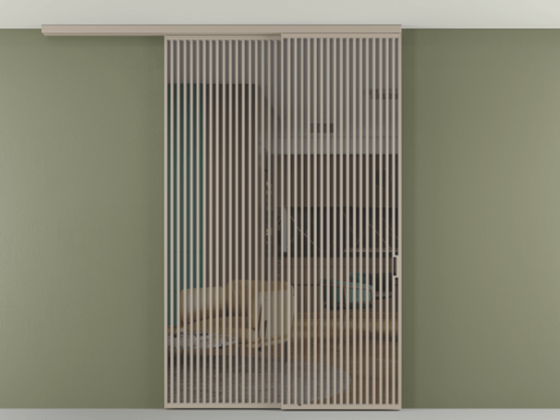 Перегородка Формато вдоль стены на потолок 2 створки с синхронным механизмом АЛПР 040.06 Алюминий бисквитный Прозрачное серое стекло, триплекс Цена 91442570 so'm | Volhovec