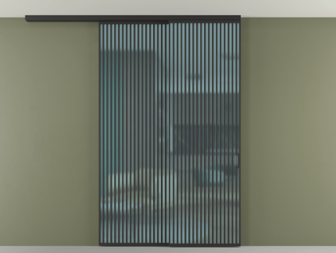 Перегородка Formato вдоль стены на потолок 2 створки с синхронным механизмом АЛПР 040.06 Алюминий Черный Сатинированное голубое стекло, триплекс Цена 83376160 so'm | Volhovec