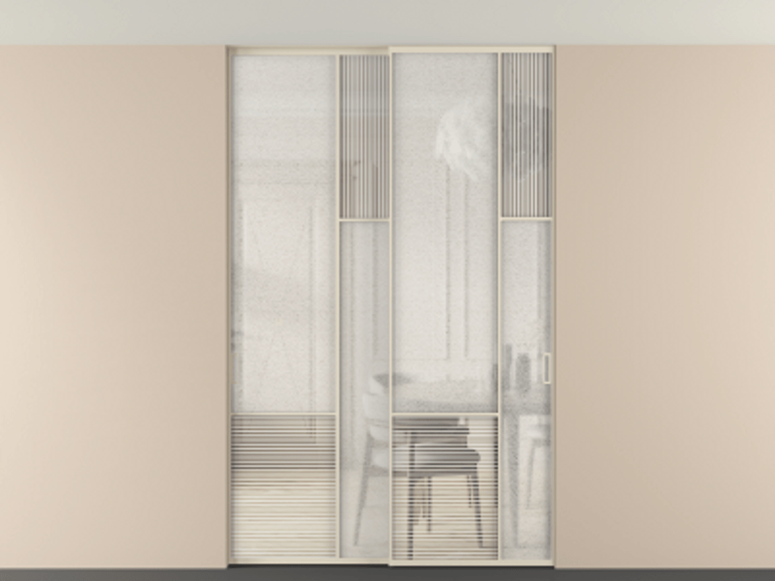 Перегородка Мозаик внутри проёма скрытое крепление в потолок 2 створки АЛПР 041.12 Алюминий бежево-серый Рифлёное стекло "Дюна", триплекс, 6 мм + Фактурное стекло "Лёд", триплекс Цена 69137740 so'm | Volhovec