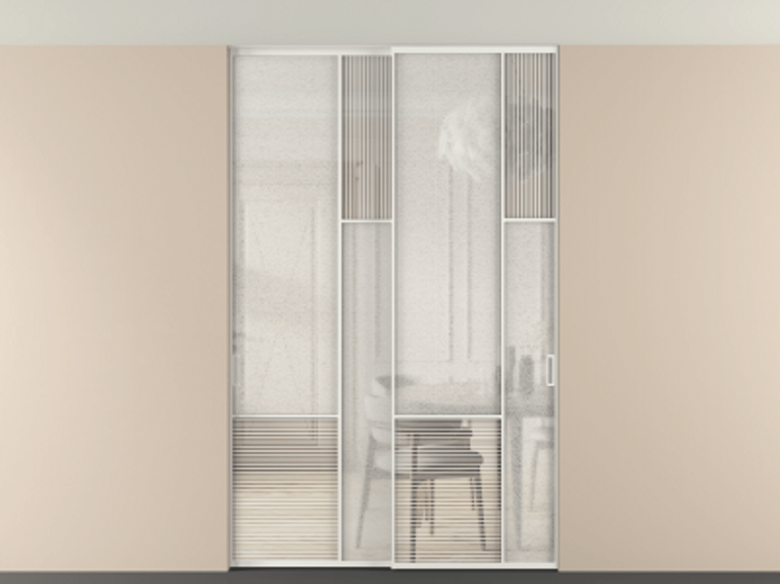 Перегородка Мозаик внутри проёма скрытое крепление в потолок 2 створки АЛПР 041.12 Алюминий светло-серый Рифлёное стекло "Дюна", триплекс, 6 мм + Фактурное стекло "Лёд", триплекс Цена 374640 ₽ | Volhovec