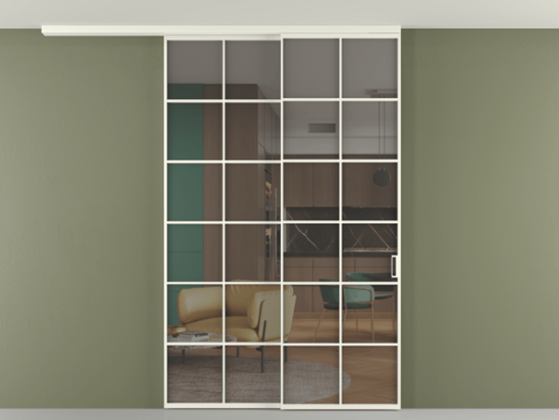 Перегородка Формато вдоль стены на потолок 2 створки с синхронным механизмом АЛПР 040.05 Алюминий жемчужный Прозрачное серое стекло, триплекс Цена 59215910 so'm | Volhovec