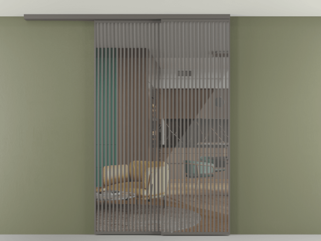 Перегородка Формато вдоль стены на потолок 2 створки с синхронным механизмом АЛПР 040.06 Алюминий классический серый Рефлективное прозрачное стекло "Стопсол", калёное Цена 94040970 so'm | Volhovec