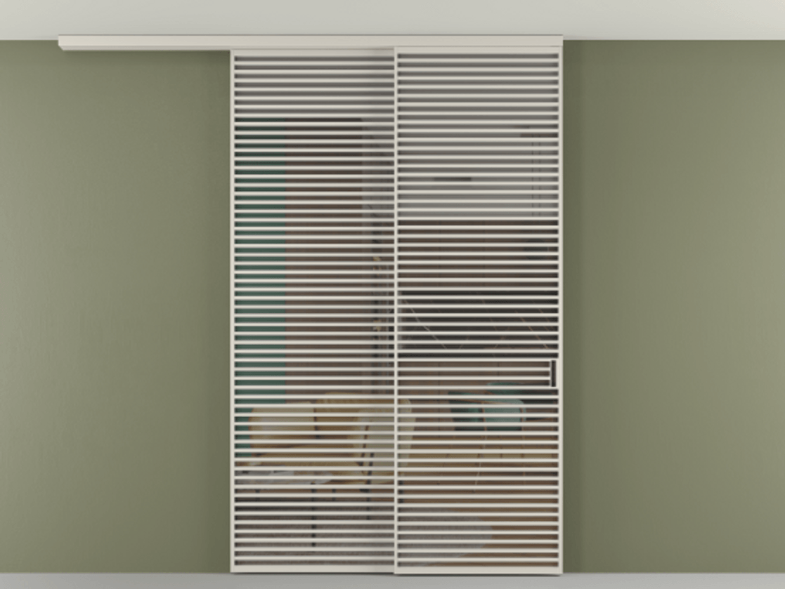 Перегородка Формато вдоль стены на потолок 2 створки с синхронным механизмом АЛПР 040.07 Алюминий облачно-серый Прозрачное серое стекло, триплекс Цена 91442570 so'm | Volhovec