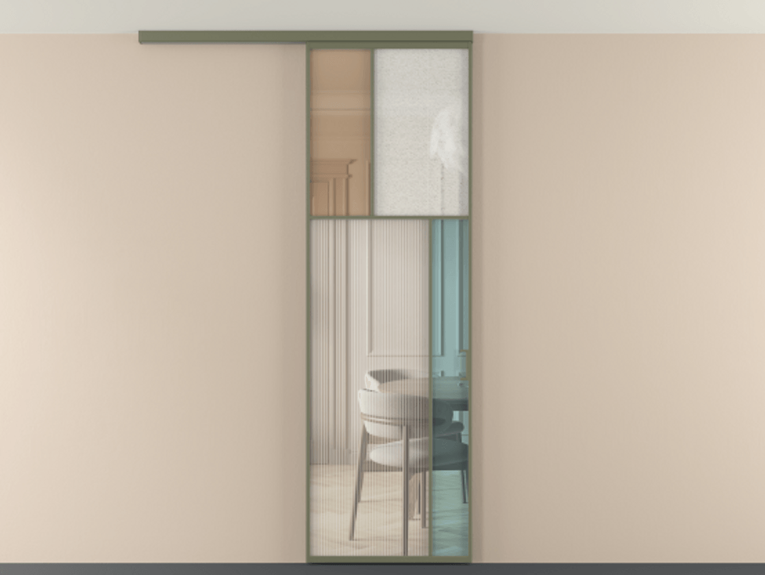 Перегородка Mosaic вдоль стены на потолок 1 створка АЛПР 041.23 Алюминий оливковый тёмный Комбинация стекол Группы 1 и Группы 3 Цена 28631120 so'm | Volhovec