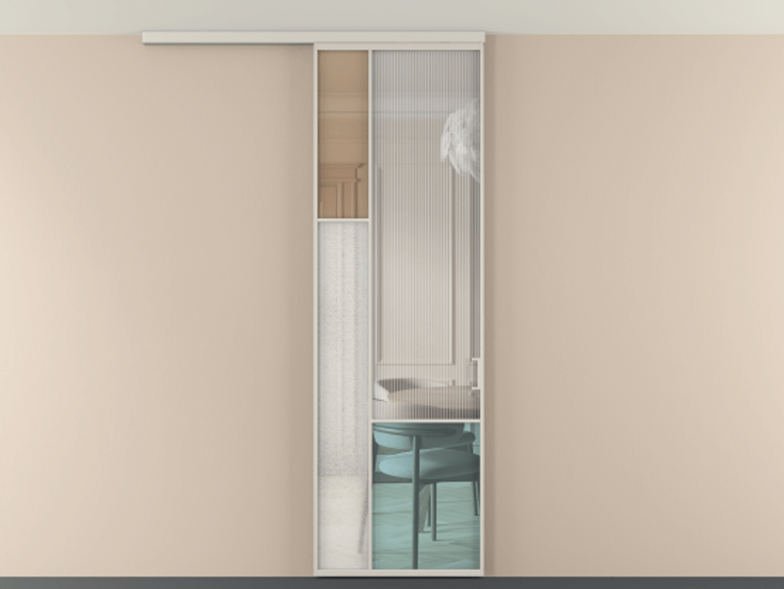 Перегородка Мозаик вдоль стены на потолок 1 створка АЛПР 041.13 Алюминий облачно-серый Комбинация стекол Группы 1 и Группы 3 Цена 29767920 so'm | Volhovec