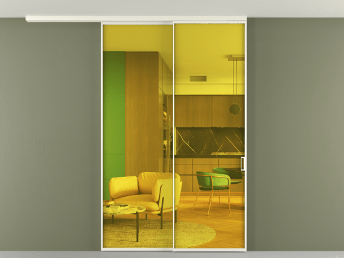 Перегородка Formato вдоль стены на потолок 2 створки с синхронным механизмом АЛПР 040.01 Алюминий жемчужный Прозрачное жёлтое стекло, триплекс Цена 54499850 so'm | Volhovec