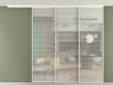 Перегородка Формато вдоль стены на потолок 3 створки с синхронным механизмом